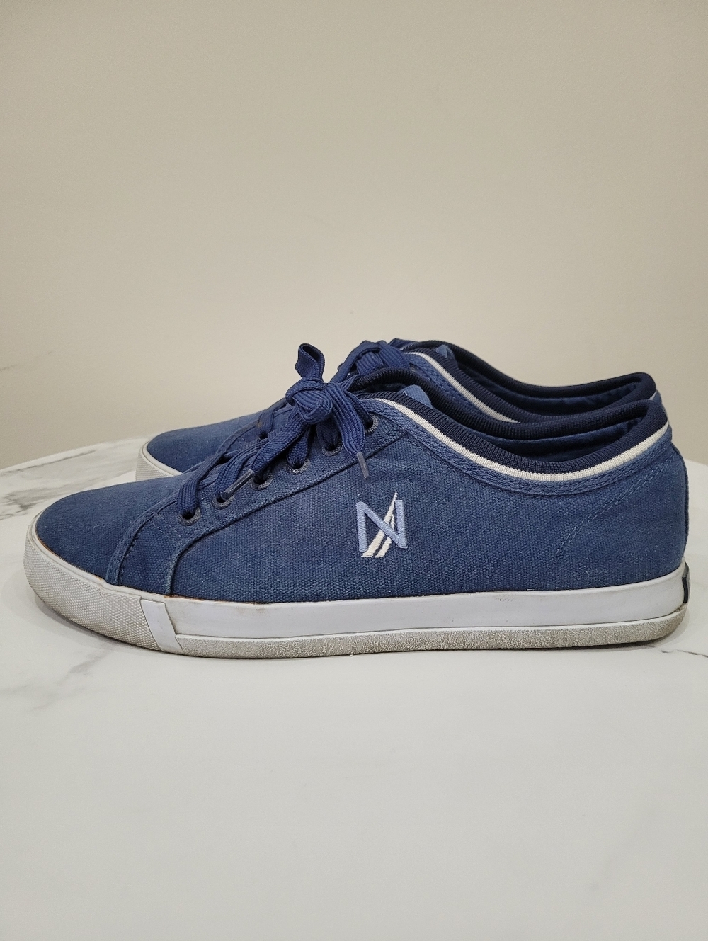 Nautica Men Hull 2 Navy Blue Sneakers Shoes Size: 10 US